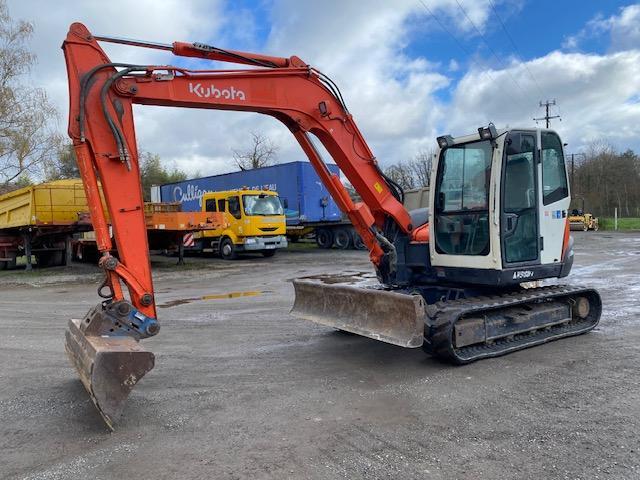 Kubota KX080-3
