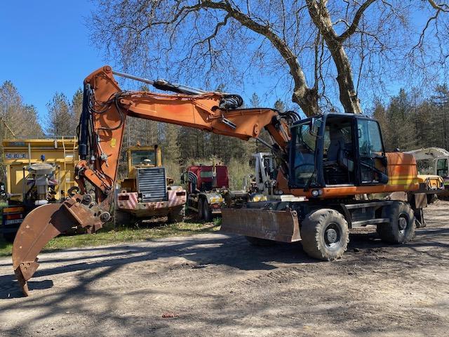 Caterpillar M316D